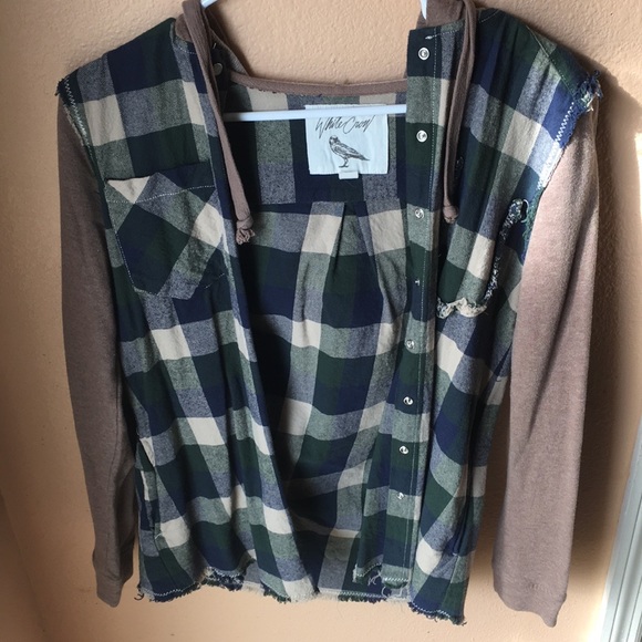 Paired Cream Shirt and Flannel Jacket. - Picture 5 of 8